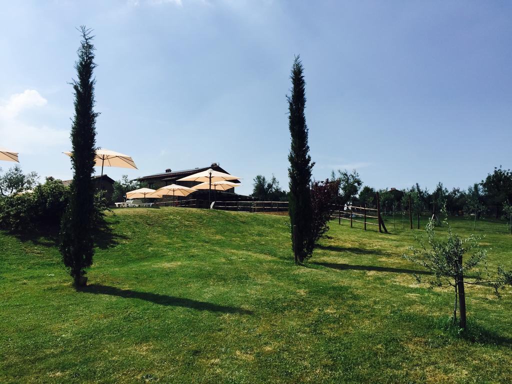 Agriturismo Nociquerceto Villa Tarano ภายนอก รูปภาพ