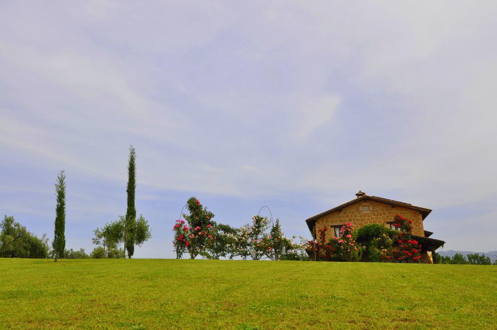 Agriturismo Nociquerceto Villa Tarano ภายนอก รูปภาพ